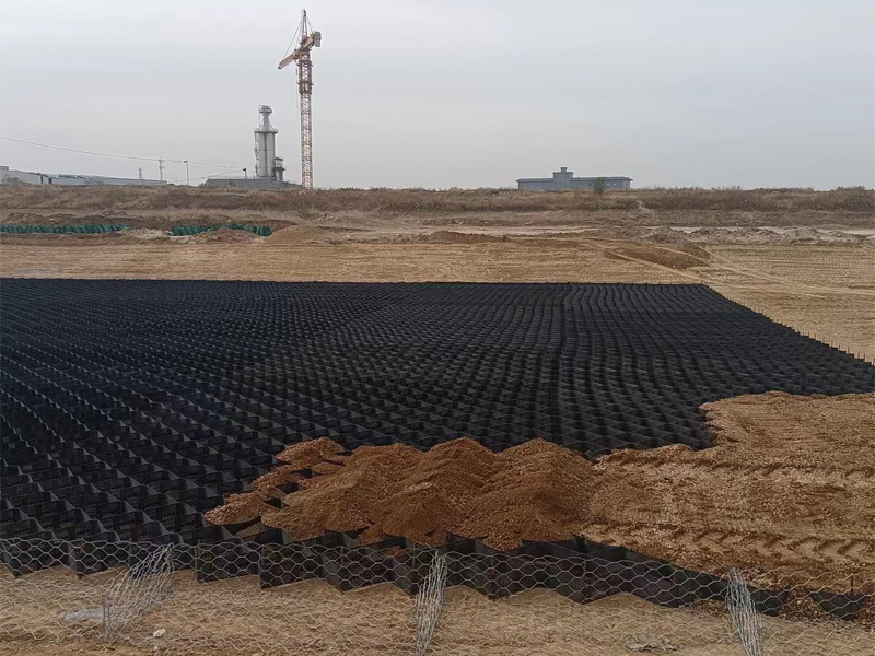 滹沱河項目蜂巢土工格室